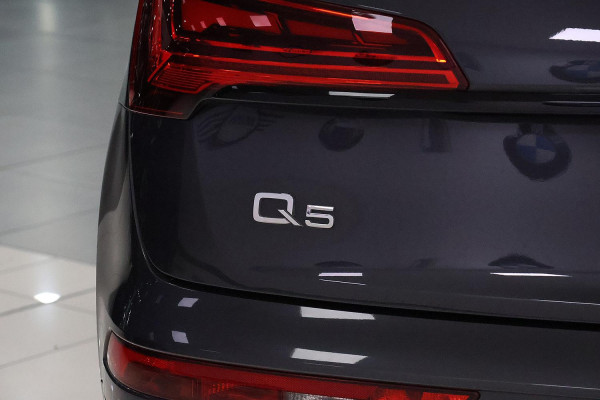 2022 Audi Q5 FY 45 TFSI sport SUV image 3