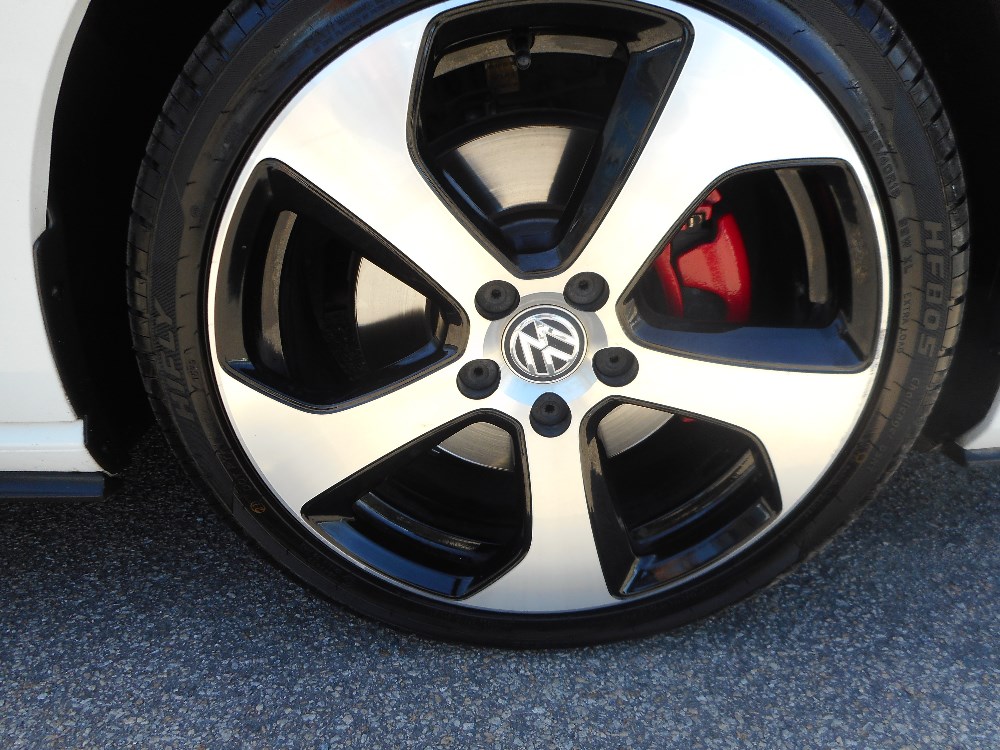 2015 Volkswagen Golf 7 GTI Hatch Image 10