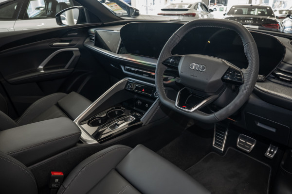 2025 Audi Q5 GU TDI 150kW Sport SUV image 5