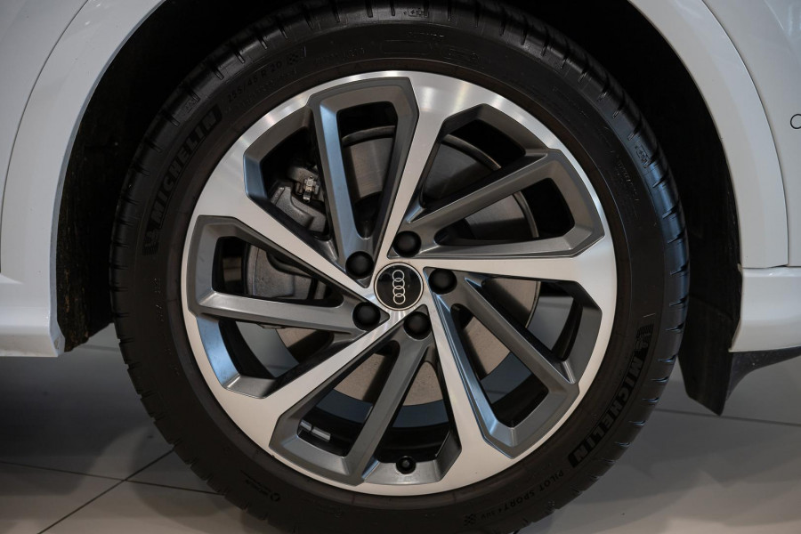 2025 Audi Q5 GU TDI 150kW SUV