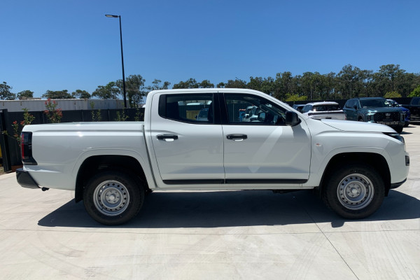2025 MY26 Nissan Navara D27 SL Ute Image 2