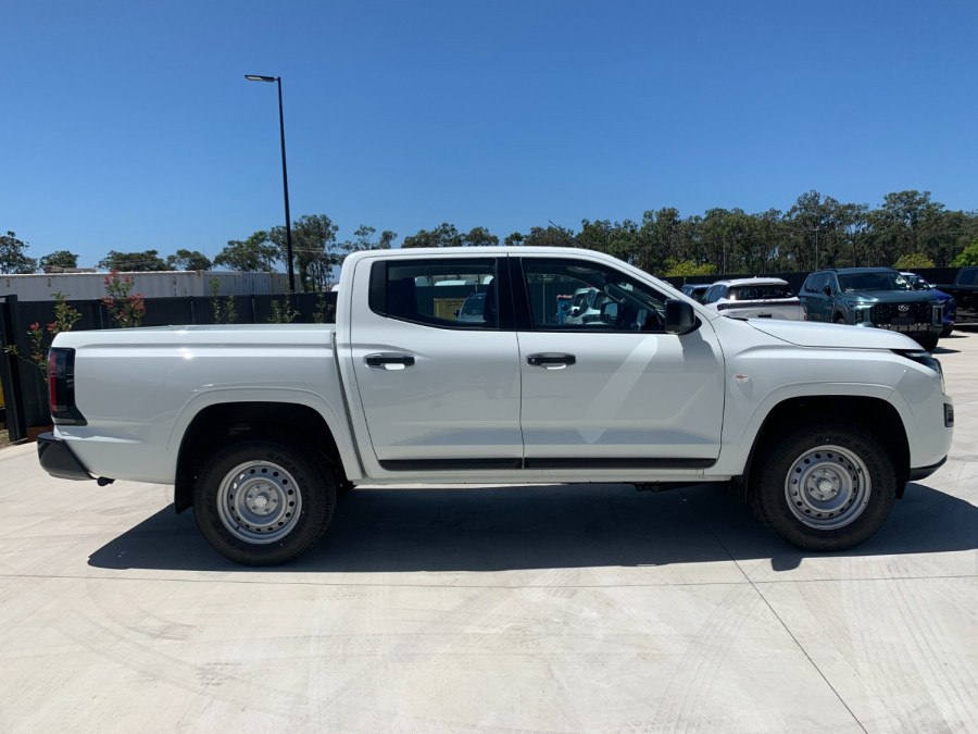 2025 MY26 Nissan Navara D27 SL Ute Image 2