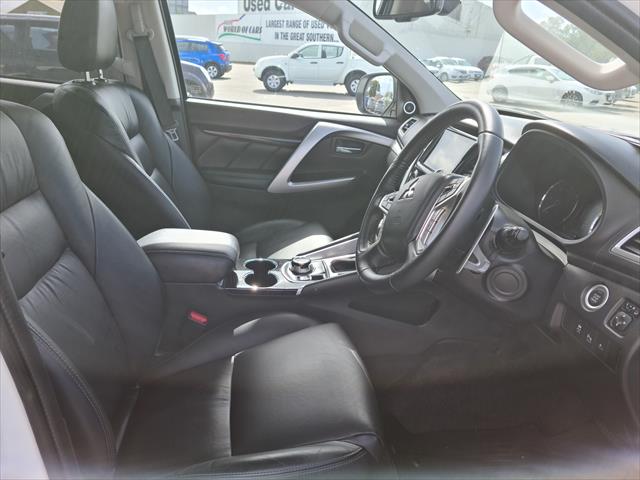 2019 Mitsubishi Pajero Sport QE Exceed SUV Image 10