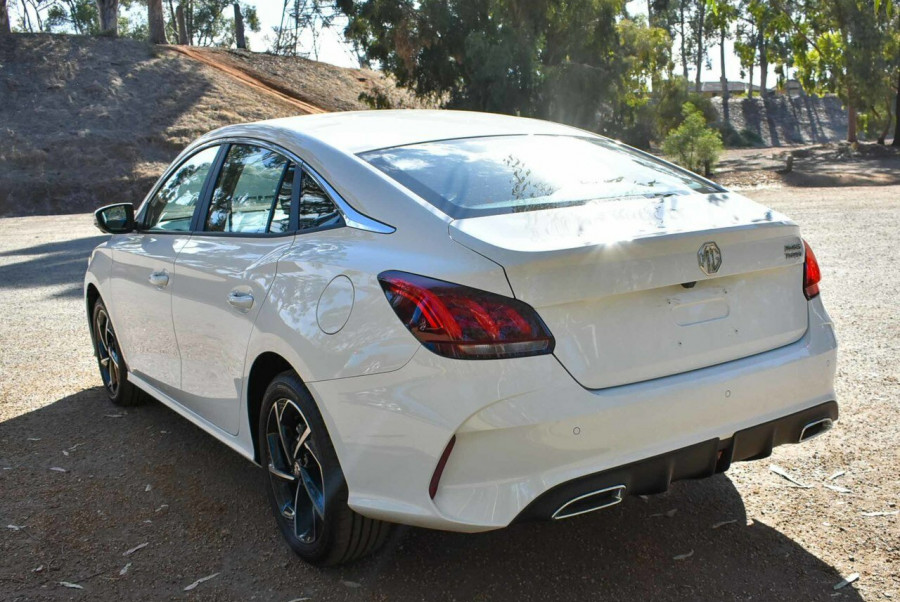 2024 MG MG5 AP32 Essence Sedan Image 8