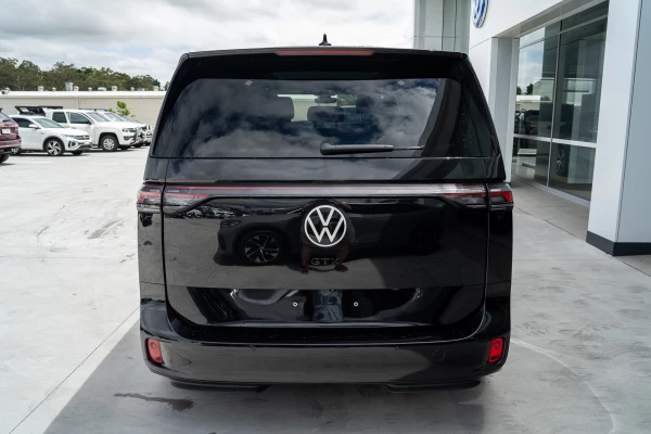 2025 Volkswagen ID. Buzz EB GTX People Mover Image 5