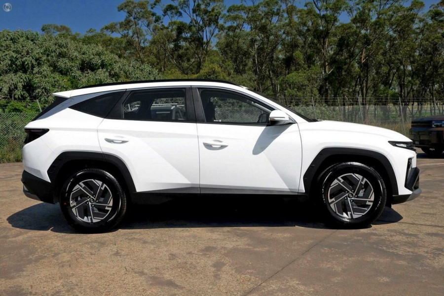 2026 Hyundai Tucson NX4.V4 Hybrid SUV Image 1