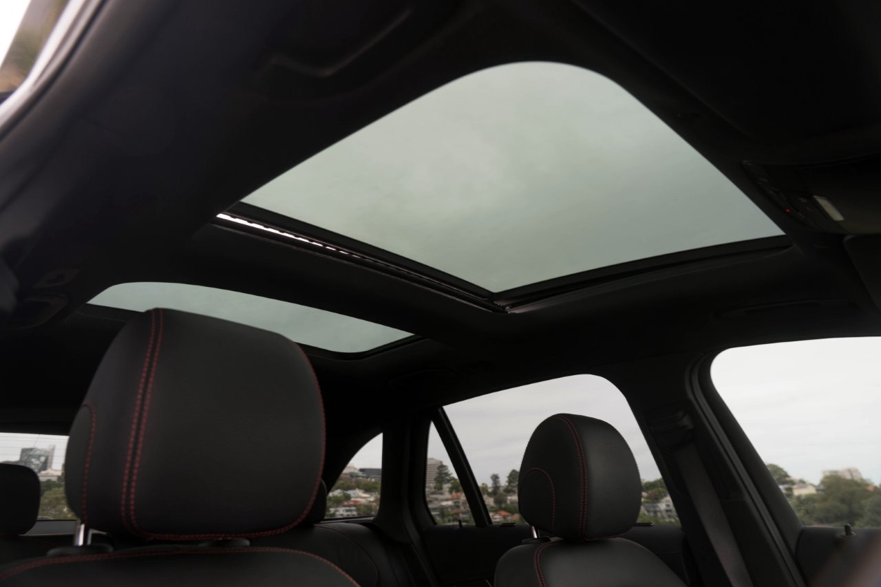 2022 Mercedes-Benz GLC-Class GLC43 AMG SUV Image 11