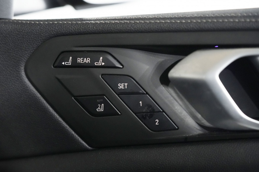 2021 BMW X7 Xdrive30d SUV Image 33