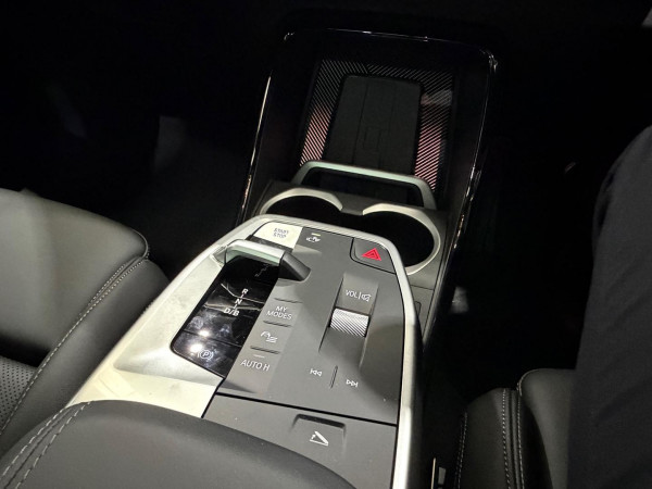 2024 BMW iX2 U10 eDrive20 M Sport SUV image 21