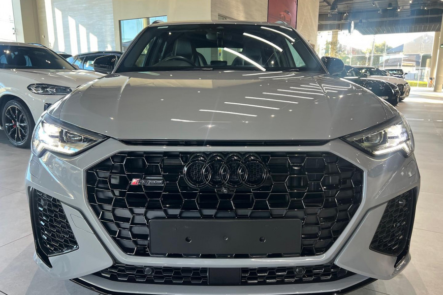 2024 Audi RS Q3 F3  SUV