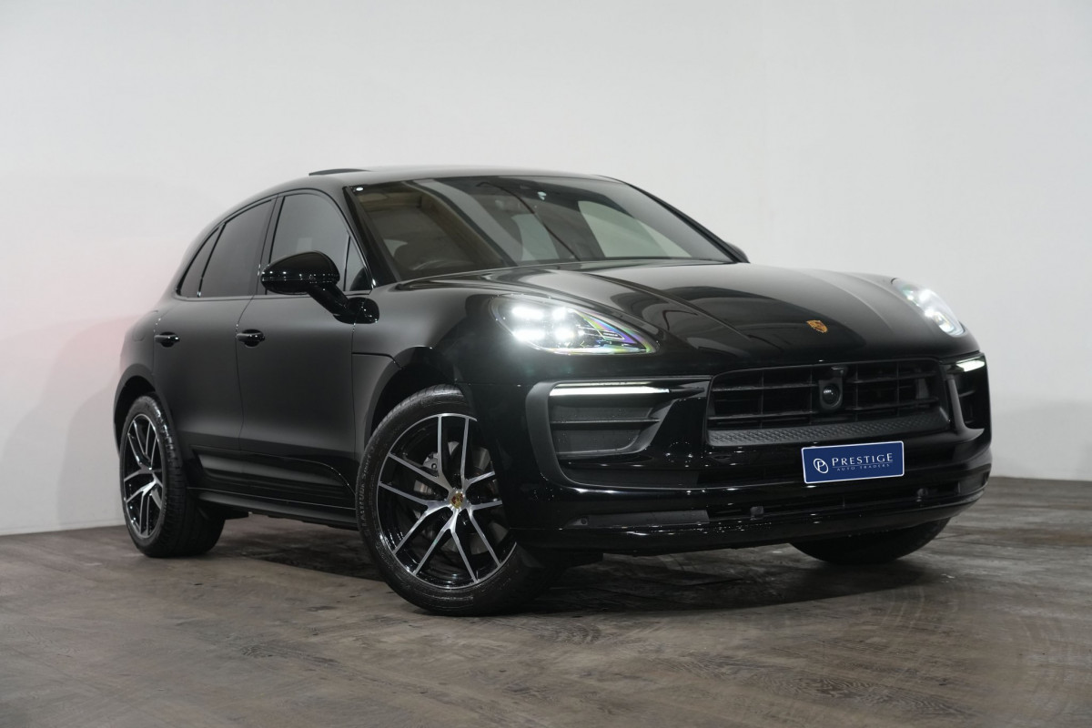 2024 Porsche Macan T SUV