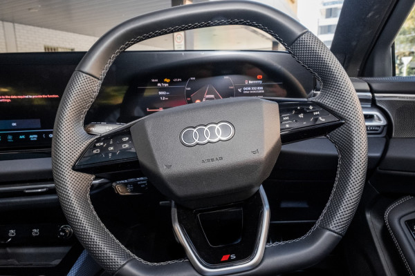 2025 Audi A5 B10  TFSI 200kW S line Wagon image 10