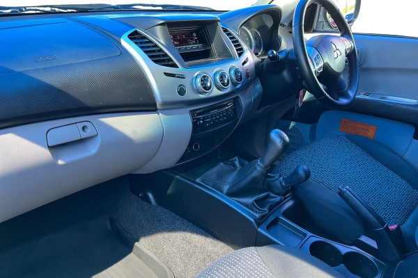 2013 Mitsubishi Triton MN GLX-R Ute