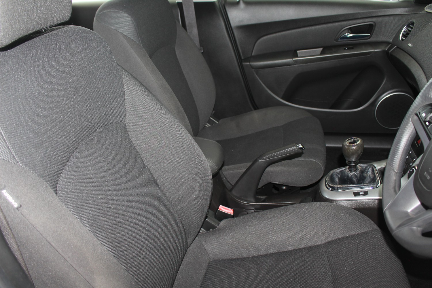 2015 Holden Cruze JH SERIES II MY15 EQUIPE Hatchback Image 8