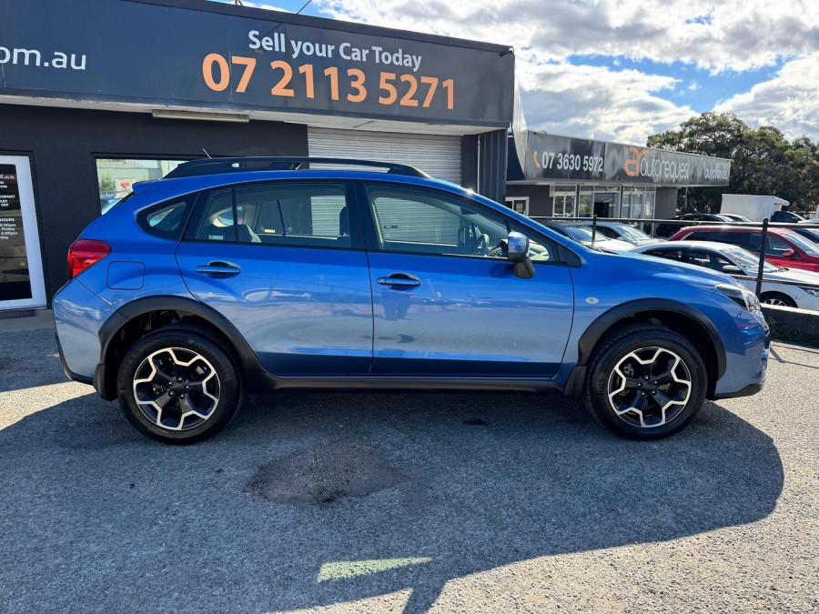 2015 Subaru XV G4-X 2.0i SUV Image 6