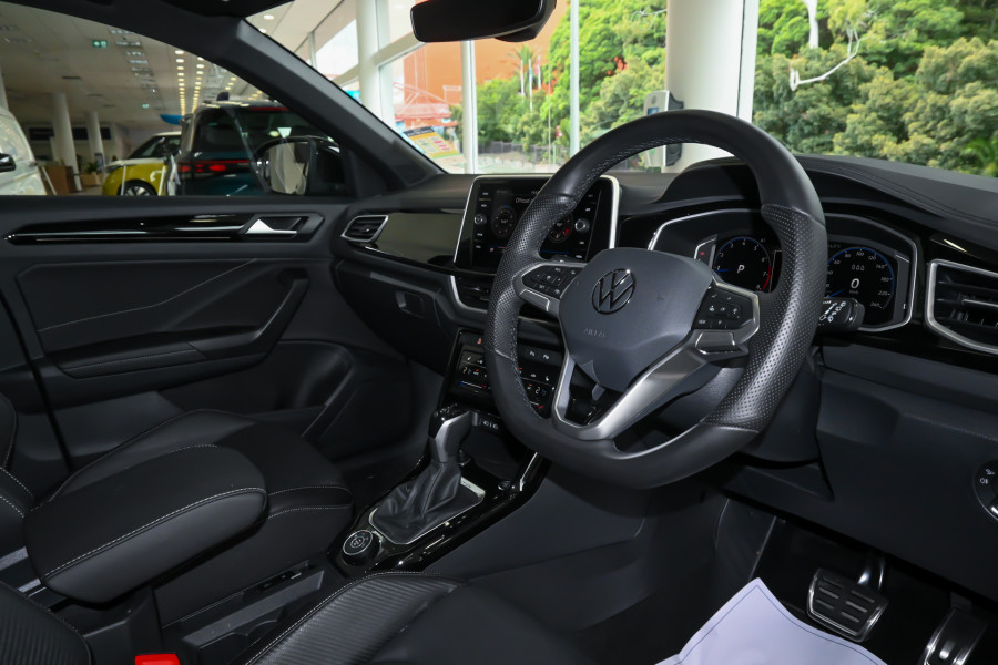 2025 Volkswagen T-Roc 140TSI R-Line SUV Image 7