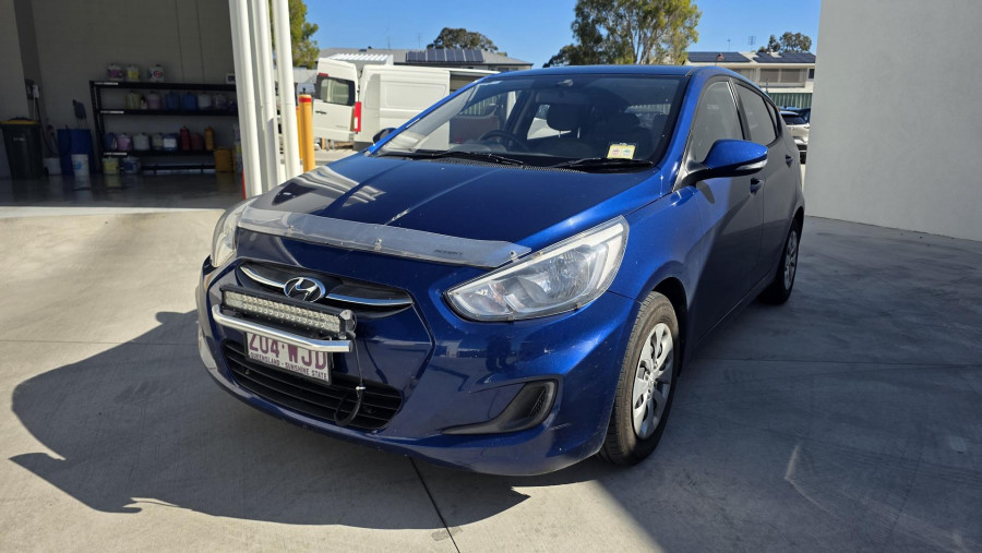 2015 MY16 Hyundai Accent RB3 Active Hatch Image 7