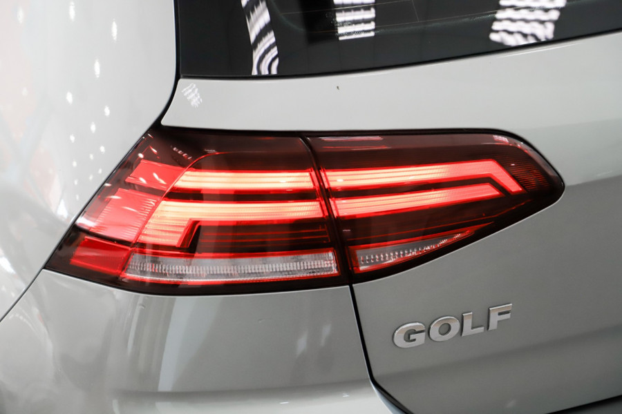 2018 Volkswagen Golf Hatch Image 22