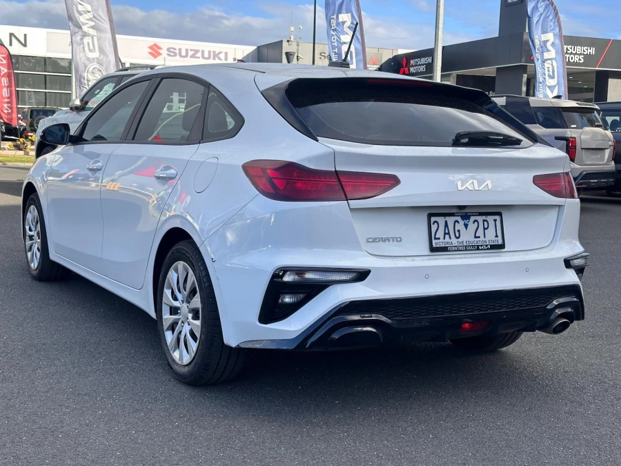 2024 Kia Cerato BD S Hatch Image 7