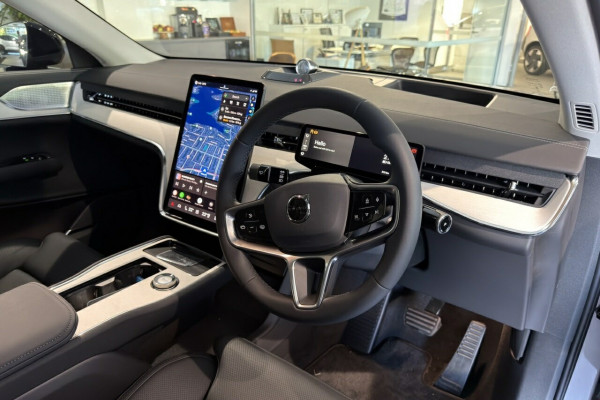 2026 Volvo EX90  Ultra Twin Motor Performance SUV Image 9