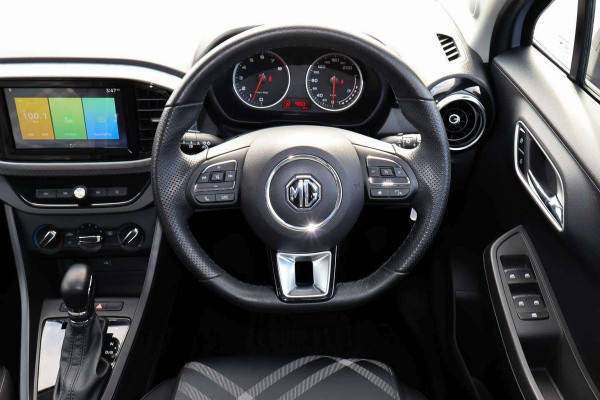 2021 MG MG3 SZP1 Core Hatch Image 9
