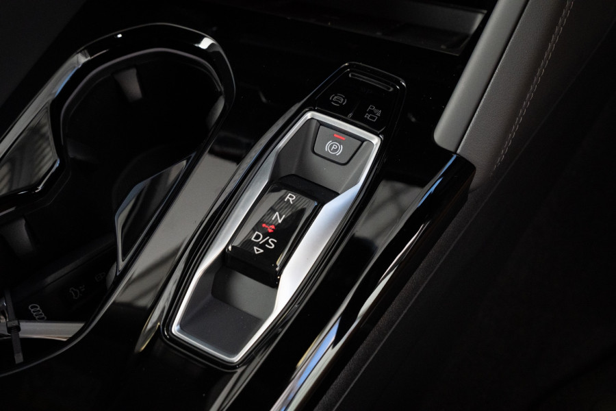 2026 MY25 Audi Q5 GU TFSI 150kW SUV