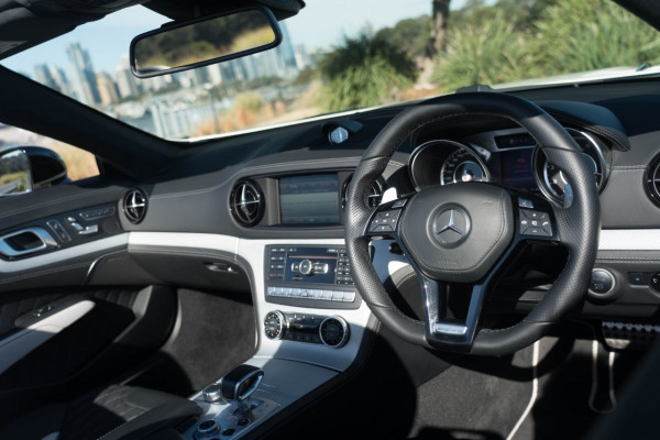 2015 Mercedes-Benz SL-Class 63 Amg EDITION Convertible Image 8