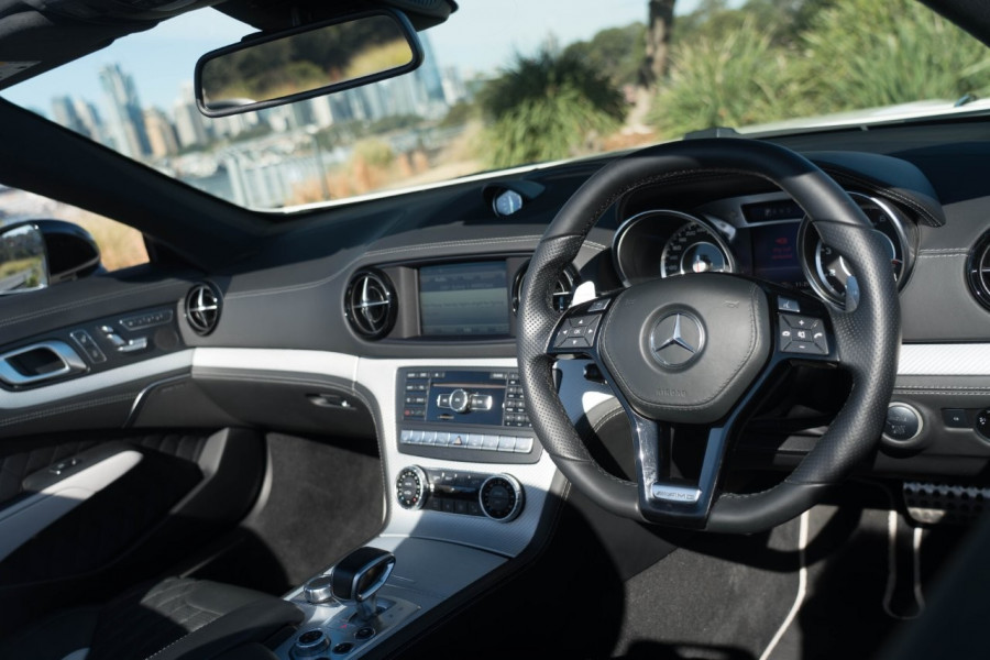 2015 Mercedes-Benz SL-Class 63 Amg EDITION Convertible Image 8