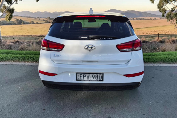 2021 MY22 Hyundai i30 PD.V4 Active Hatch Image 6