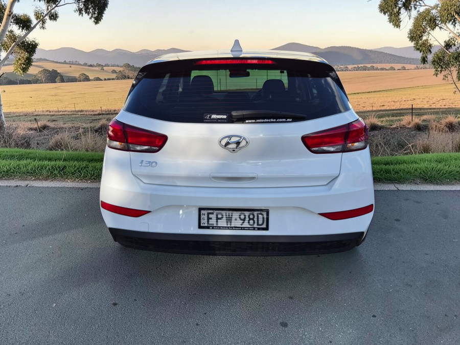 2021 MY22 Hyundai i30 PD.V4 Active Hatch Image 6