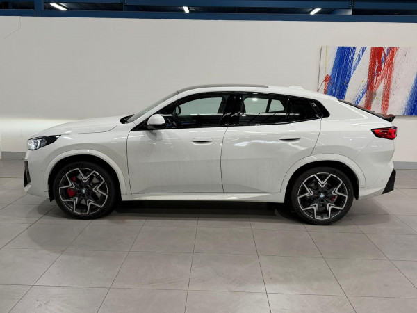 2025 BMW X2 U10 xDrive20i M Sport SUV image 6