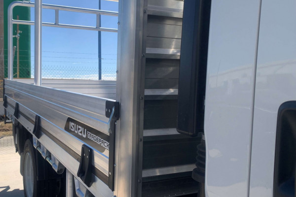 2025 Isuzu  NPR 45/65-175 MT D28 TRADE TRADEPACK Tray Image 7
