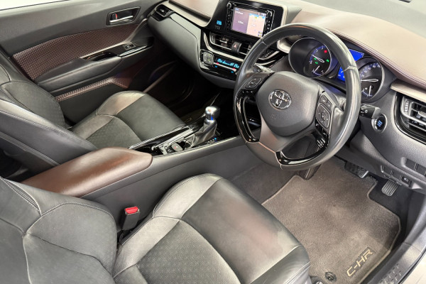 2019 Toyota C-HR NGX50R Koba SUV Image 11