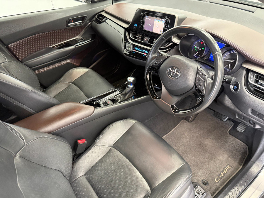 2019 Toyota C-HR NGX50R Koba SUV Image 11