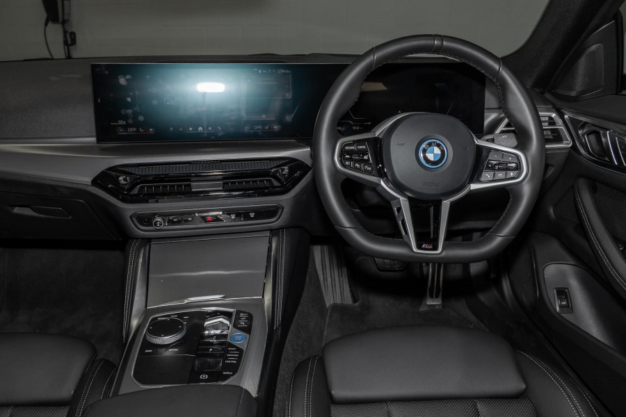 2025 BMW i4 G26 eDrive35 Hatch