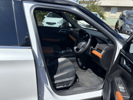 2022 Mitsubishi Outlander ZM Exceed Tourer SUV image 18