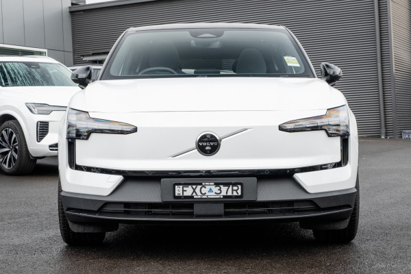 2026 MY25 Volvo EX30  Single Motor Extended Range Ultra SUV image 4