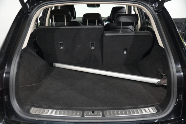 2024 Genesis GV70 2.5t SUV Image 30