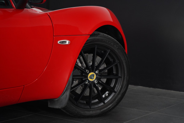 2019 Lotus Elise Sport 220 Convertible Image 22
