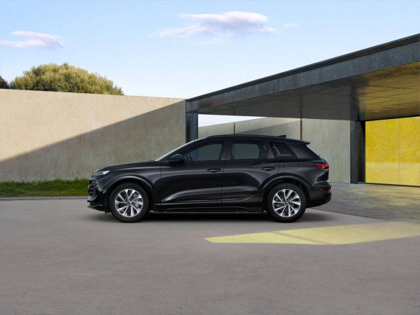 2026 MY25 Audi Q6 e-tron GF  SUV image 3