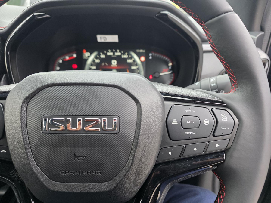 2026 MY25.5 Isuzu D-MAX RG X-TERRAIN Ute Image 22