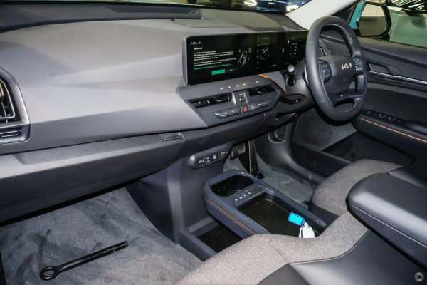 2026 Kia EV5 OVc Air Standard Range SUV Image 8