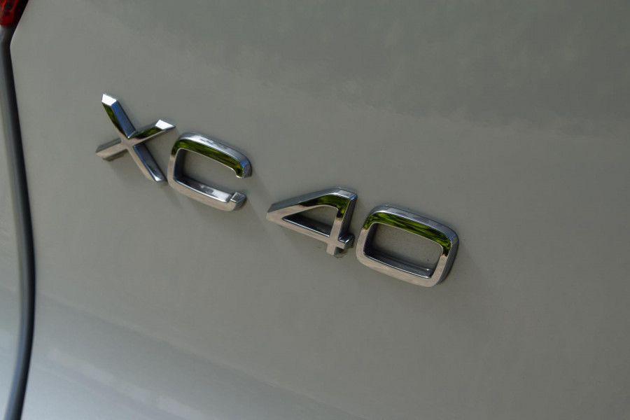 2022 MY23 Volvo XC40 XZ Plus B4 SUV Image 9