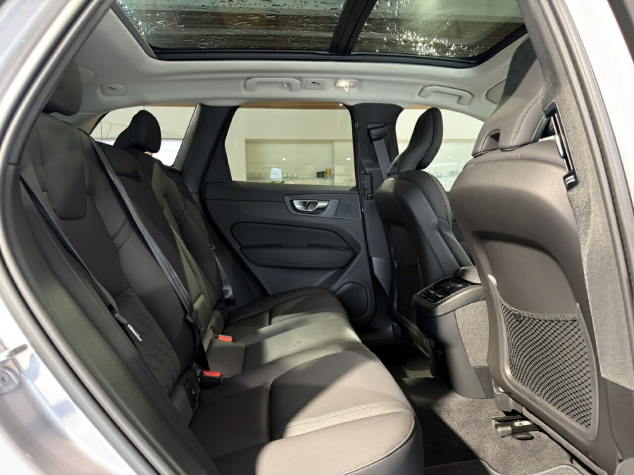 2026 Volvo XC60 UZ Plus B5 Bright SUV Image 8