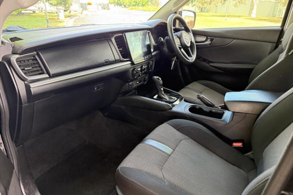 2020 Mazda BT-50 XT Cab Chassis Image 2