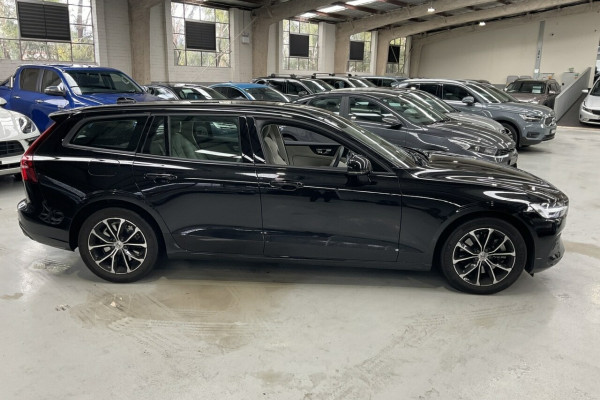 2019 MY20 Volvo V60 Z Series MY20 T5 Geartronic AWD Momentum Wagon