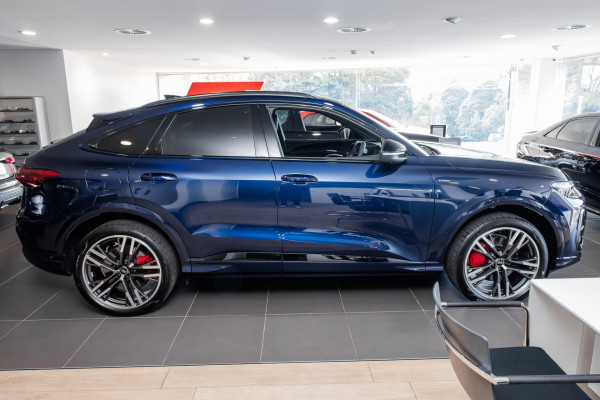 2026 MY25 Audi Q5 GU e-hybrid 270kW SUV image 3