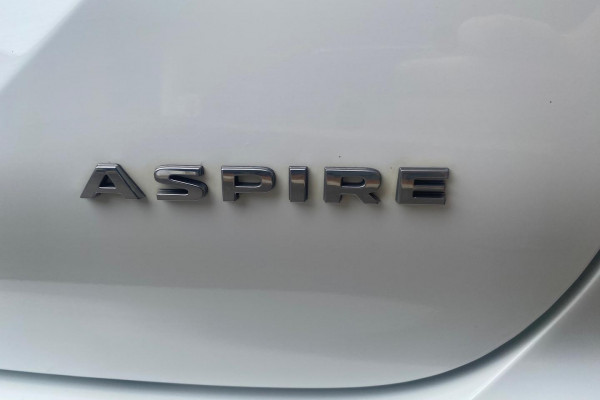2023 Mitsubishi Outlander ZM Aspire SUV Image 9