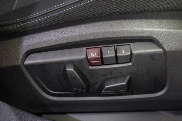 2026 MY25 BMW 2 Series F74 220 M Sport Sedan image 14