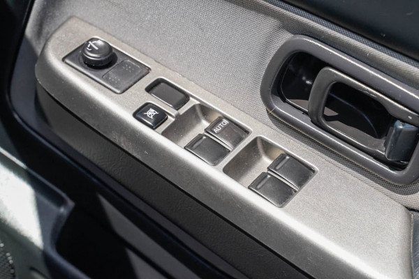 2015 Nissan Navara D2 ST-R Utility